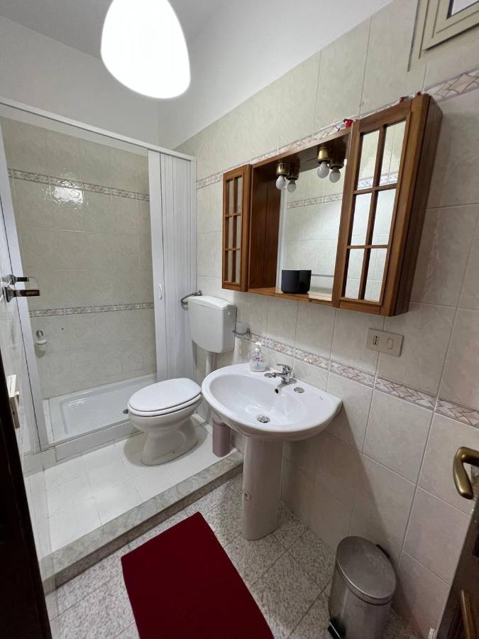 Апартаменты Lisetta'S House Монреале Экстерьер фото